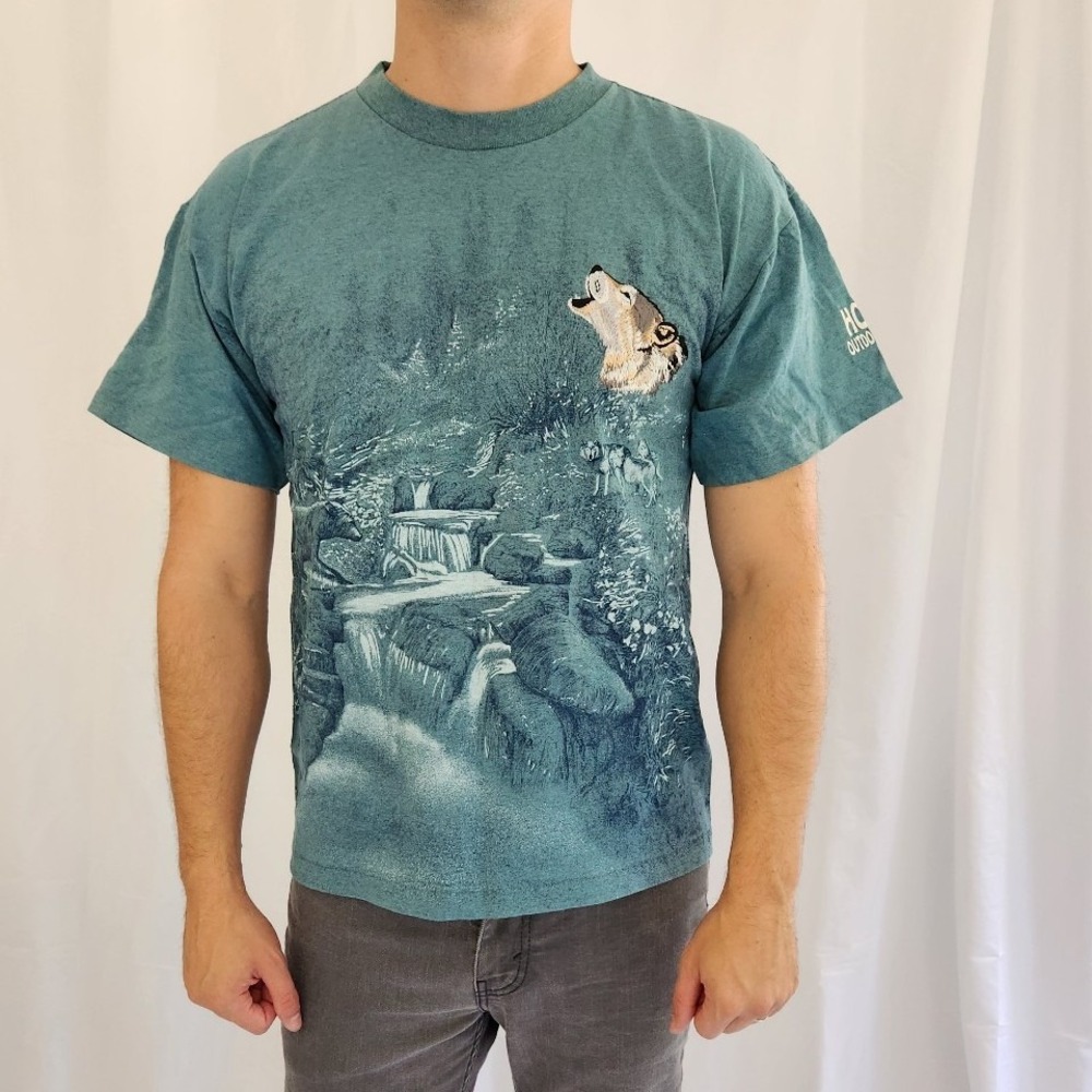 90s‎ Blue Forest and Wolf AOP Tee